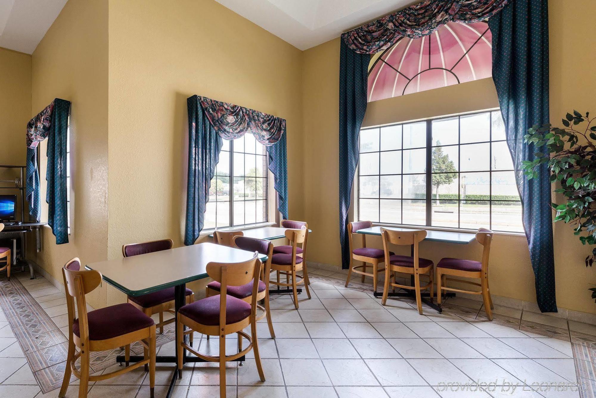 Express Inn Hobby Airport Х'юстон Екстер'єр фото