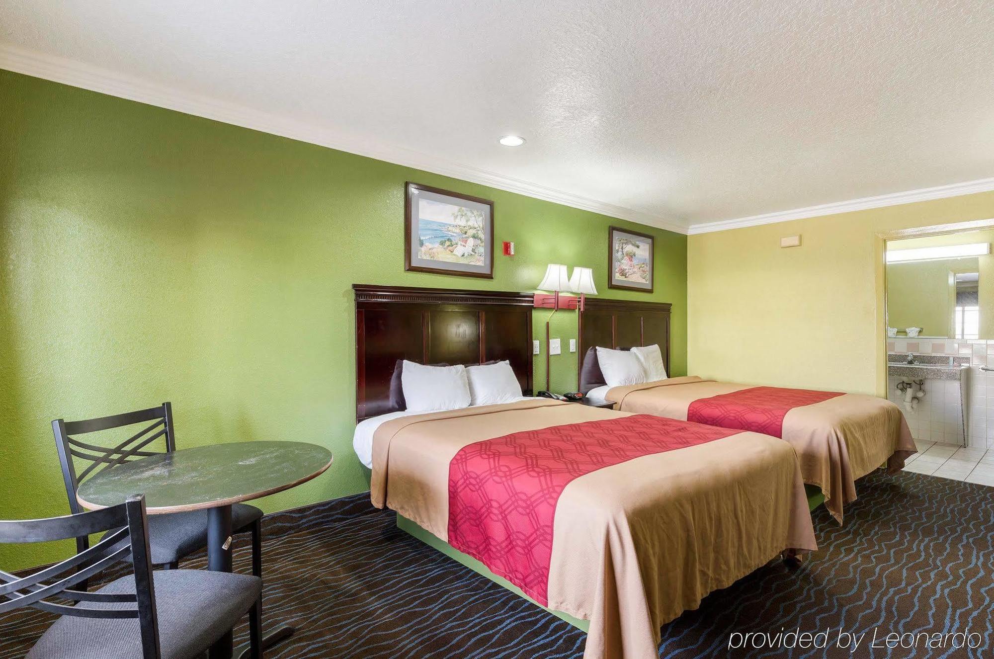 Express Inn Hobby Airport Х'юстон Екстер'єр фото